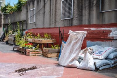 How Long Does Potting Soil Last Does It Expire Or Go Bad 1