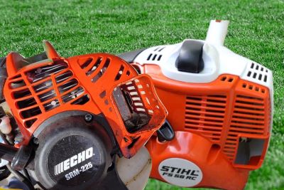 Stihl FS 56 RC-E vs. Echo SRM 225.