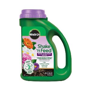 Miracle-Gro Shake ‘N Feed Rose And Bloom 10-18-9