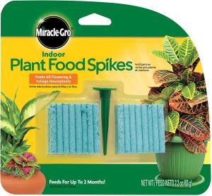 miracle gro plant spikes